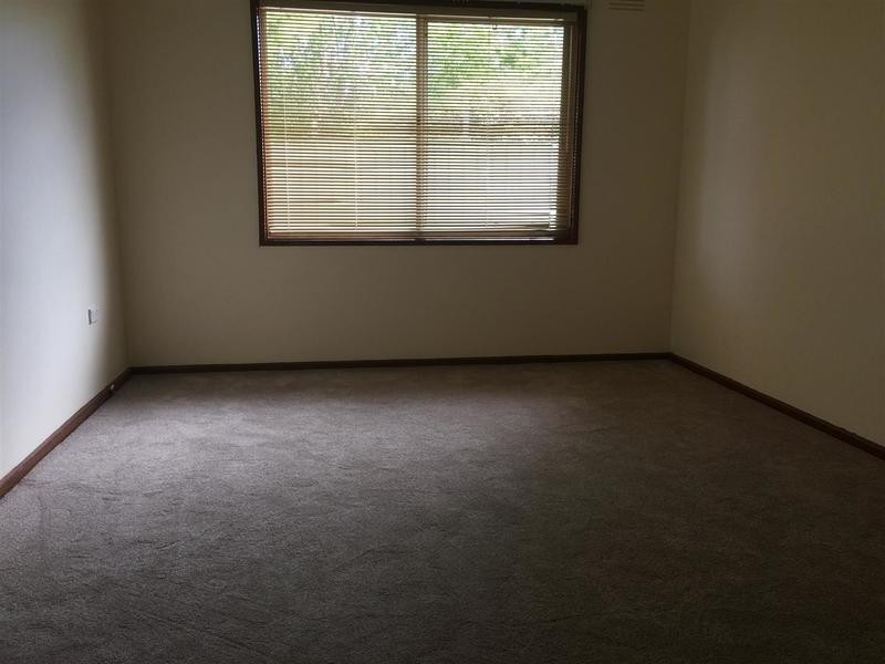 3 Ries Crescent, Wagga Wagga NSW 2650