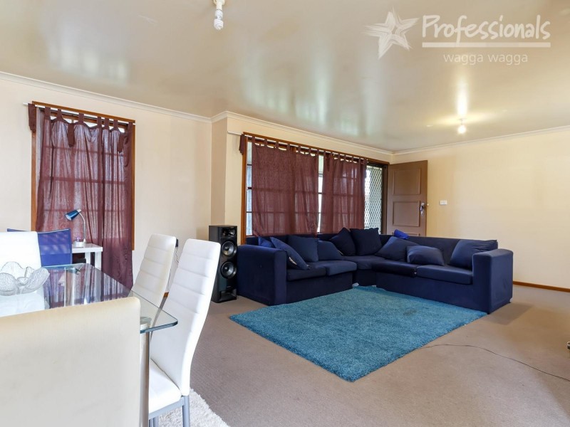 8 Kenny Place, Wagga Wagga NSW 2650