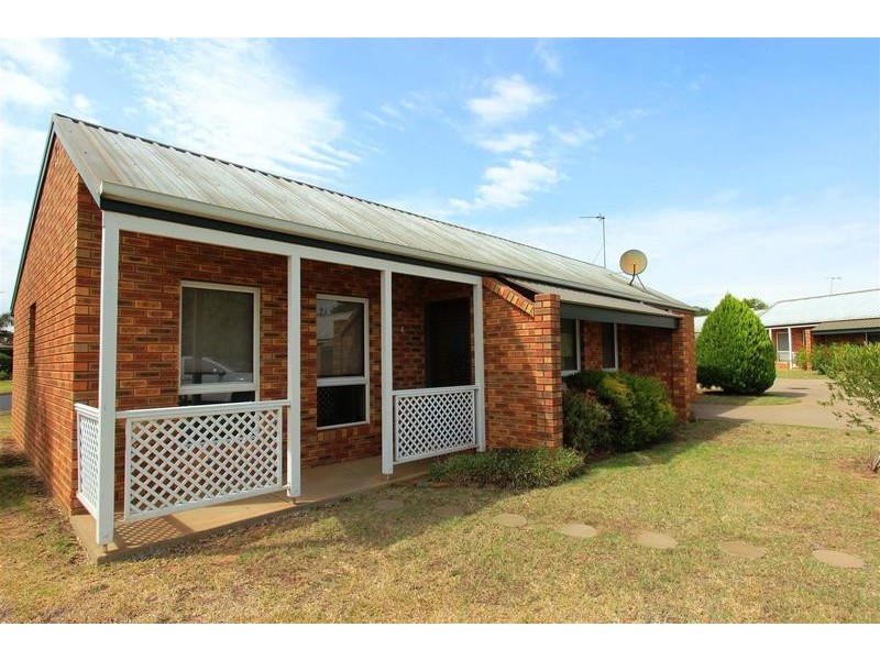4/47 Karoom Drive, Wagga Wagga NSW 2650