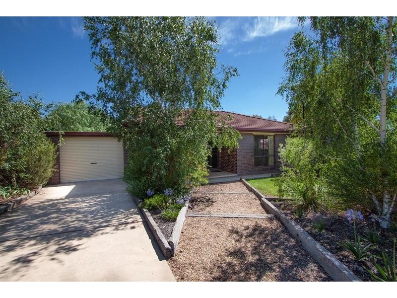 9 Matheson Place, Wagga Wagga NSW 2650