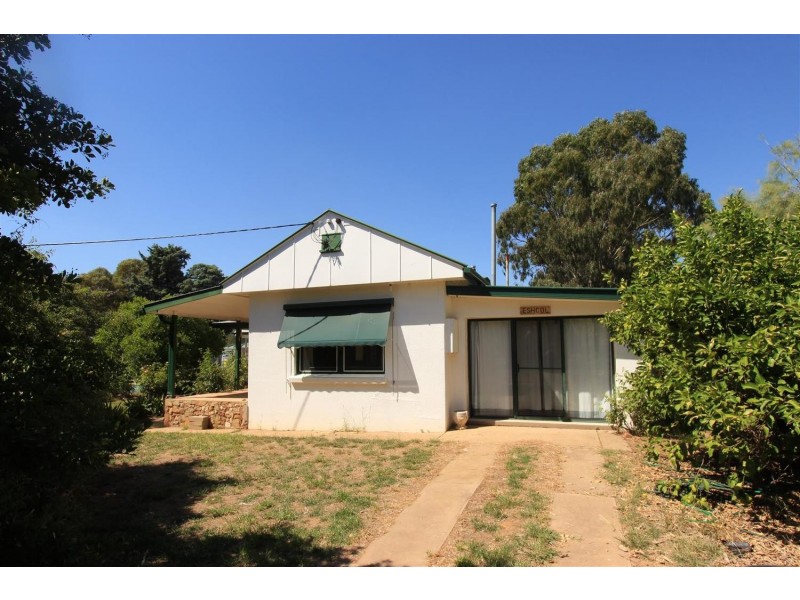 13 Benedict Avenue, San Isidore NSW 2650