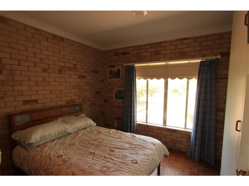 13 Benedict Avenue, San Isidore NSW 2650