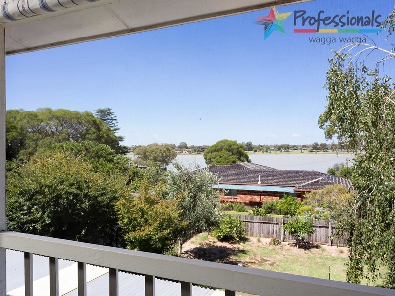 21 Dalkeith Avenue, Wagga Wagga NSW 2650