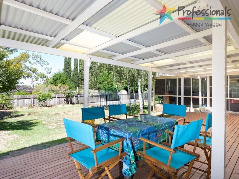 21 Dalkeith Avenue, Wagga Wagga NSW 2650