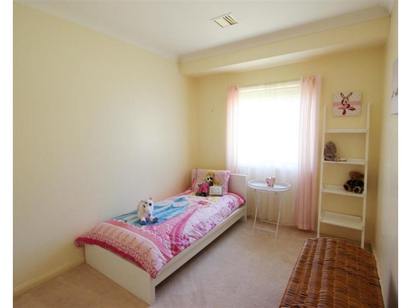 9 Melville Place, Tatton NSW 2650