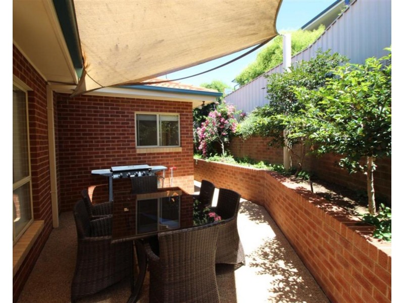 9 Melville Place, Tatton NSW 2650