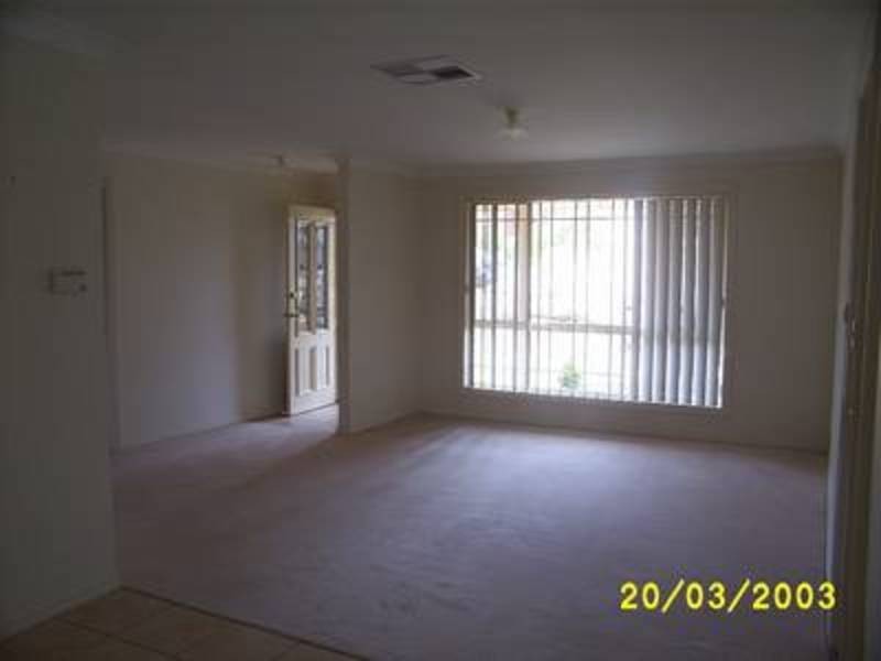 2/14 Wilgoma Street, Bourkelands NSW 2650