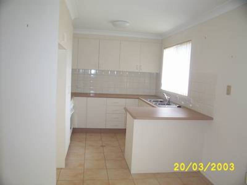 2/14 Wilgoma Street, Bourkelands NSW 2650