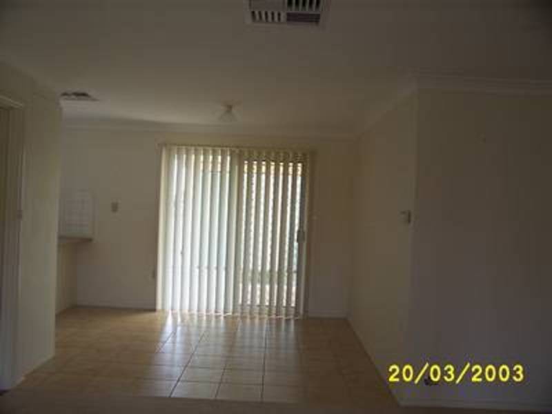 2/14 Wilgoma Street, Bourkelands NSW 2650