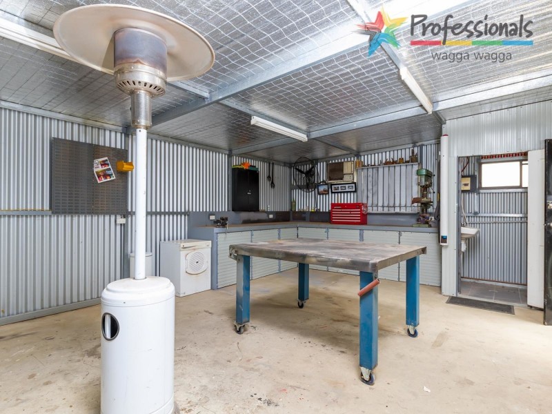50 Maple Road, Wagga Wagga NSW 2650