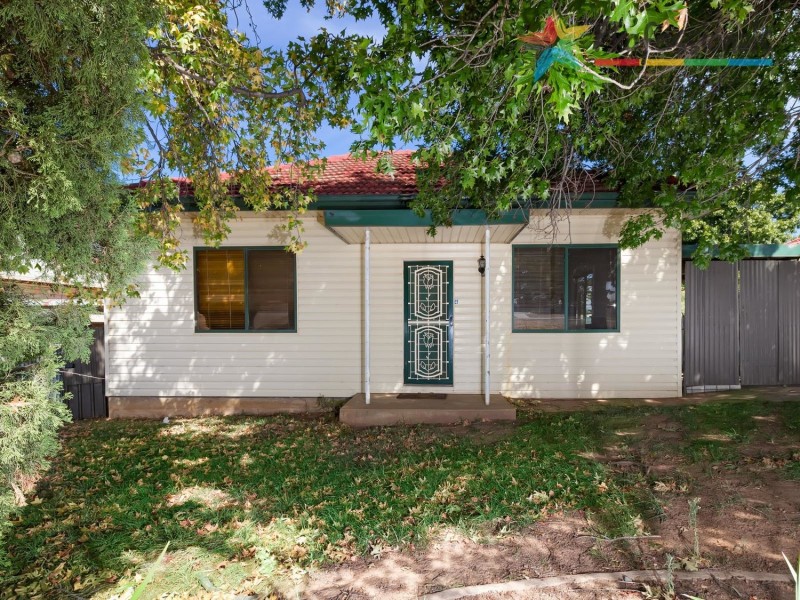 108 Fernleigh Road, Wagga Wagga NSW 2650
