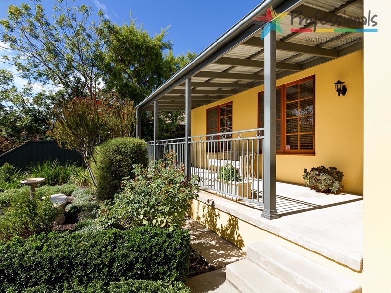 10 Lindsay Street, Wagga Wagga NSW 2650