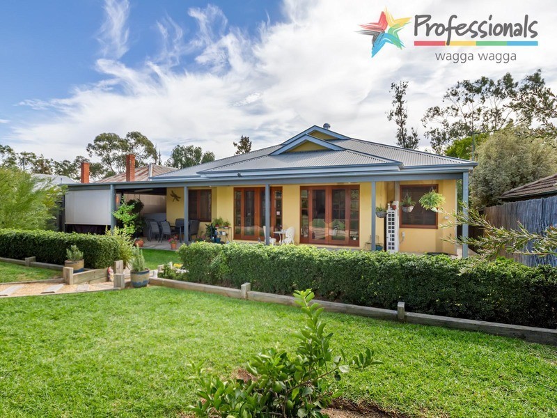10 Lindsay Street, Wagga Wagga NSW 2650