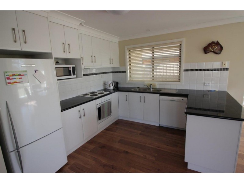 51 Mima Street, Glenfield Park NSW 2650