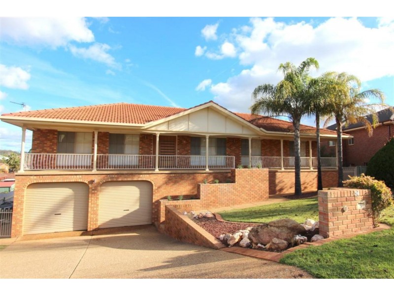 24 Lincoln Avenue, Wagga Wagga NSW 2650