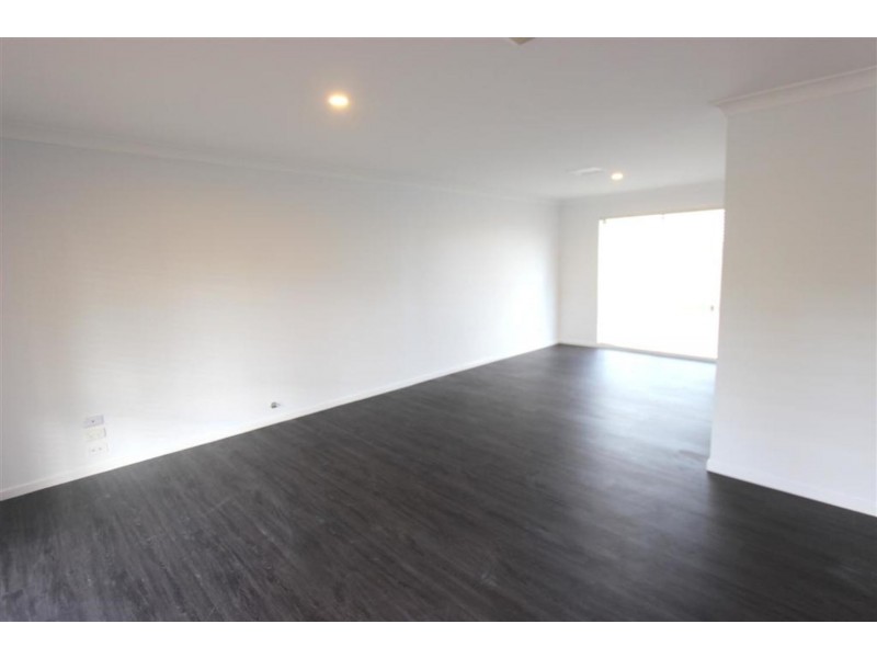 24 Lincoln Avenue, Wagga Wagga NSW 2650