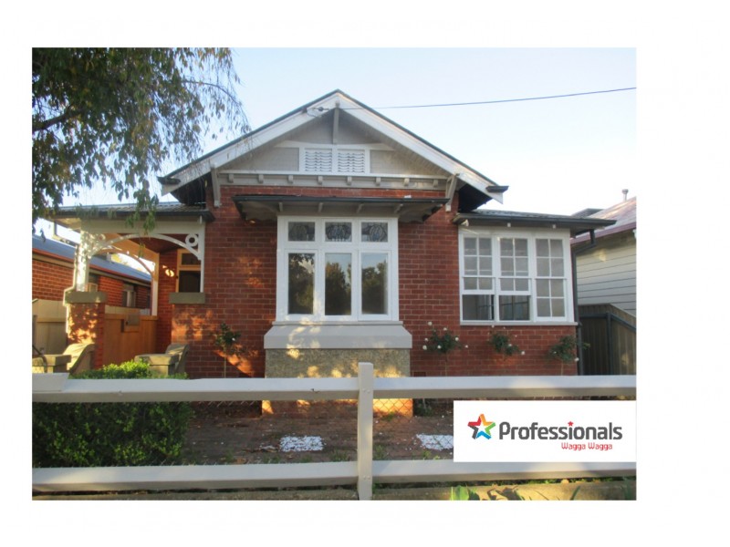 17 Albert Street, Wagga Wagga NSW 2650