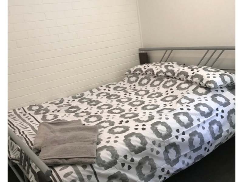 8/10 Sherwood Avenue, Kooringal NSW 2650