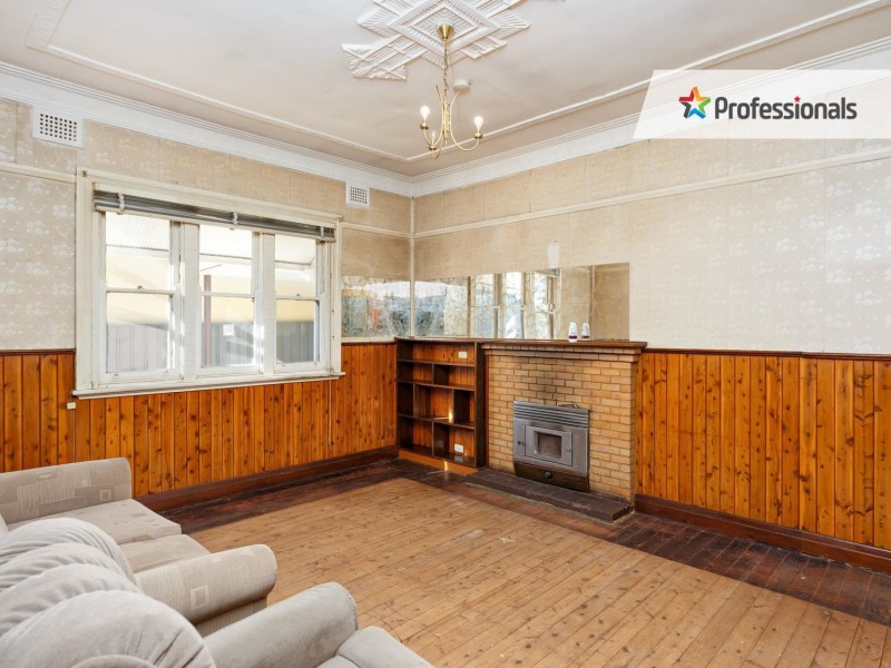 12 Lindsay Street, Wagga Wagga NSW 2650