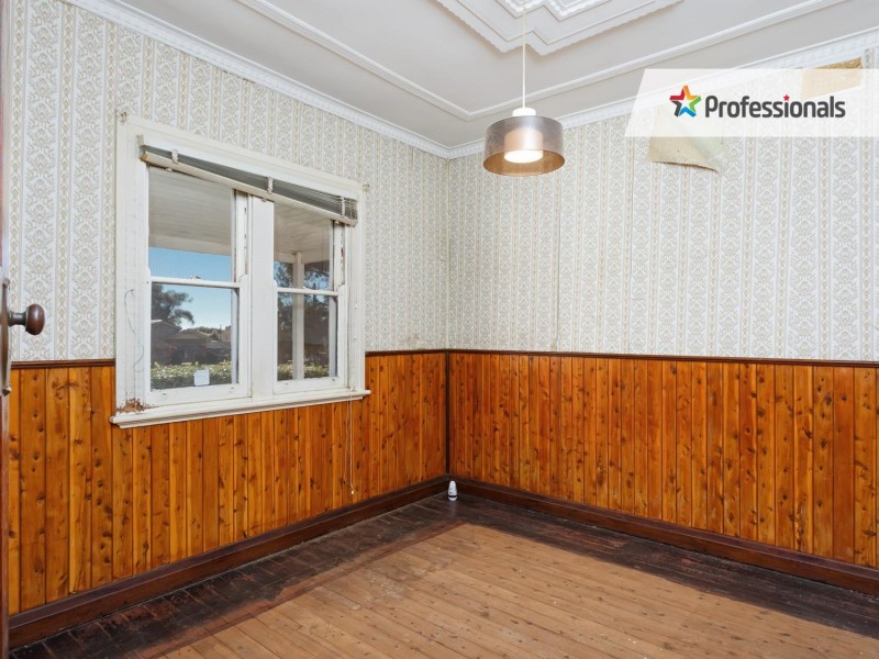 12 Lindsay Street, Wagga Wagga NSW 2650