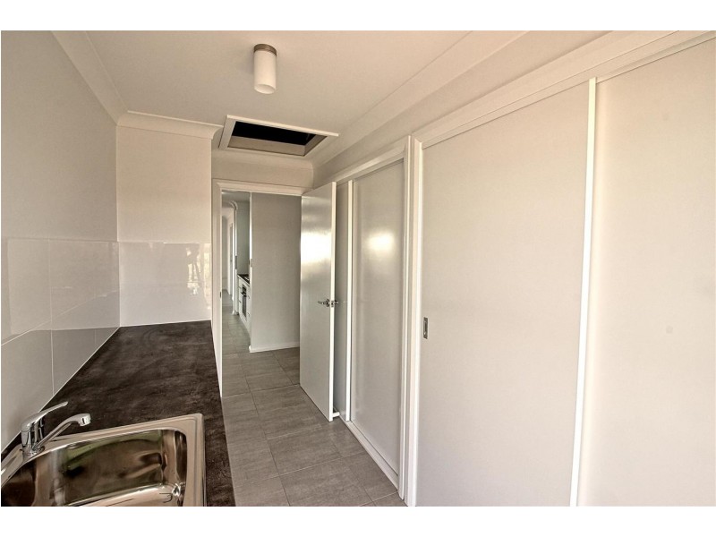 216 Barmedman Avenue, Estella NSW 2650