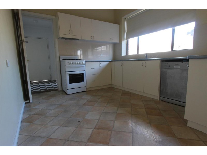 95 Trail Street, Wagga Wagga NSW 2650