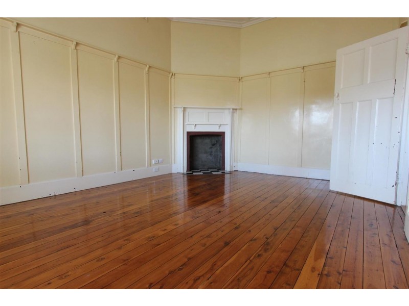 95 Trail Street, Wagga Wagga NSW 2650