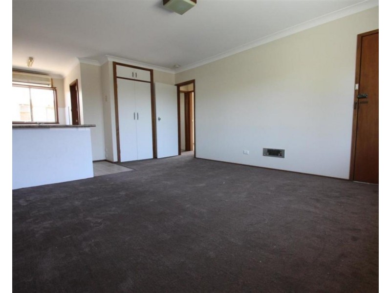 1/25 Kenneally Street, Kooringal NSW 2650