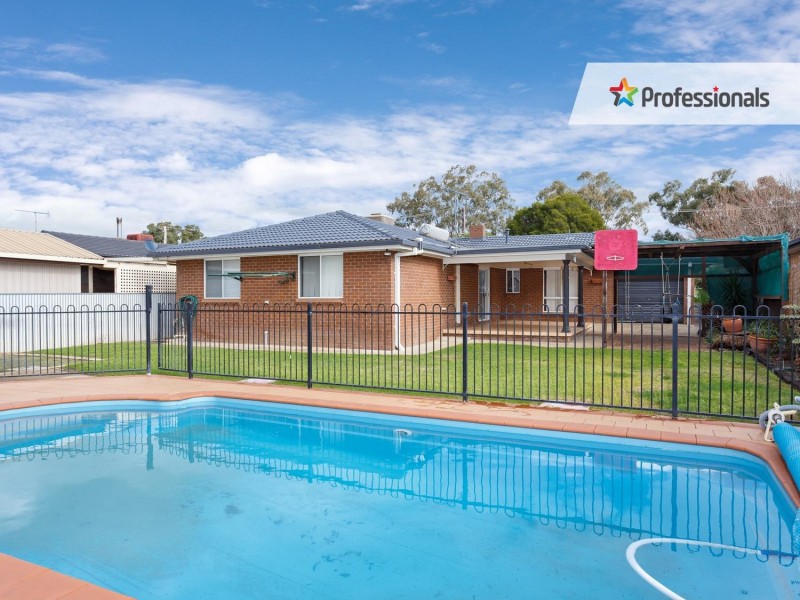 45 Montgomery Street, Ashmont NSW 2650