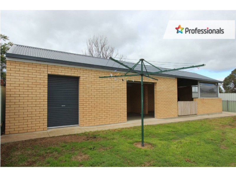 17 Dove Street, Mount Austin NSW 2650