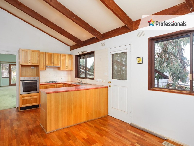 3 Raleigh Place, Kooringal NSW 2650