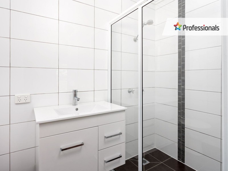 8 Mackay Place, Ashmont NSW 2650