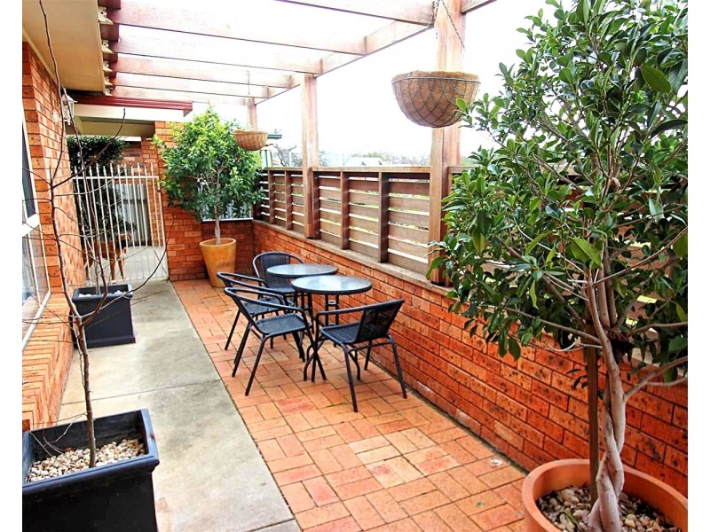 36 Langi Crescent, Glenfield Park NSW 2650