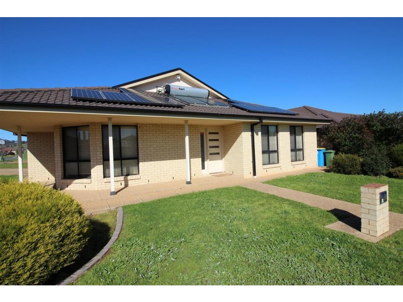 51 Mima Street, Glenfield Park NSW 2650