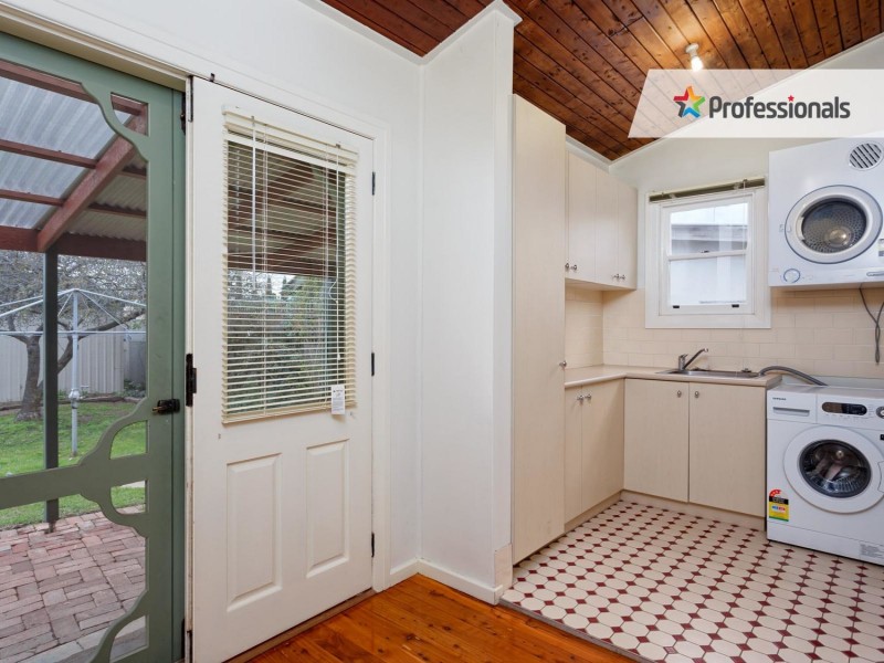 1 Yathong Street, Wagga Wagga NSW 2650