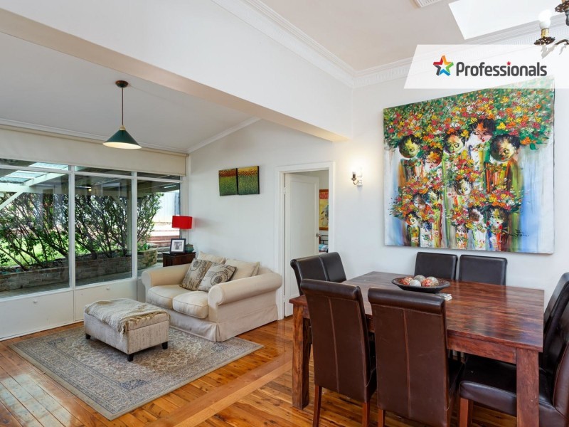 96 Coleman Street, Wagga Wagga NSW 2650