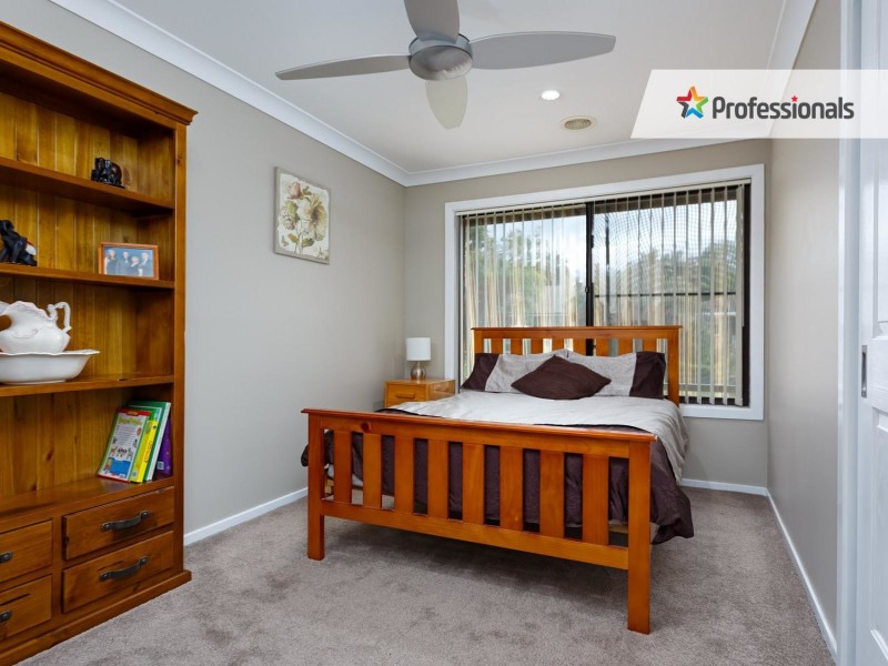 12 Henwood Avenue, Kooringal NSW 2650