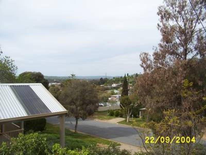 48 Warrawong Street, Kooringal NSW 2650