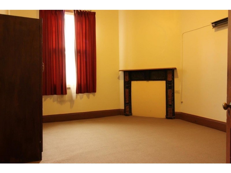 69 Peter Street, Wagga Wagga NSW 2650