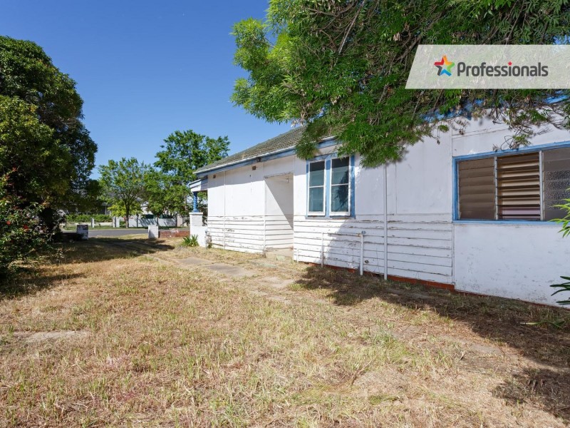 17 Sullivan Avenue, Wagga Wagga NSW 2650