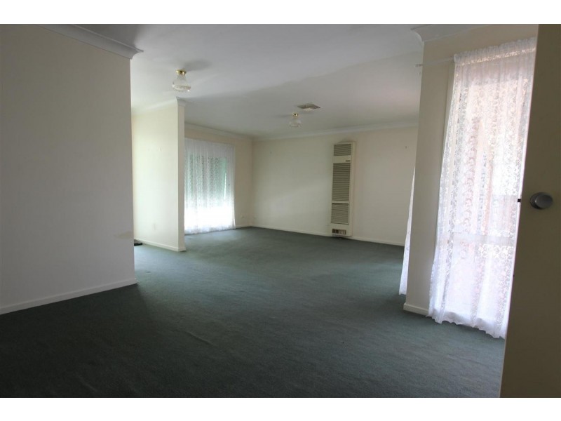 21 Sackville Drive, Forest Hill NSW 2651