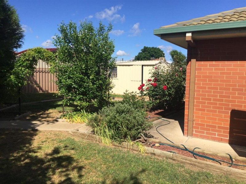 21 Sackville Drive, Forest Hill NSW 2651