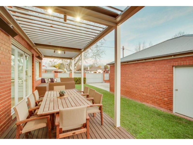 50 Simmons Street, Wagga Wagga NSW 2650