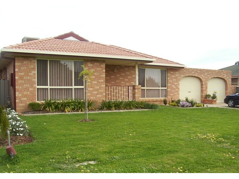 6 O’Connor Street, Tolland NSW 2650