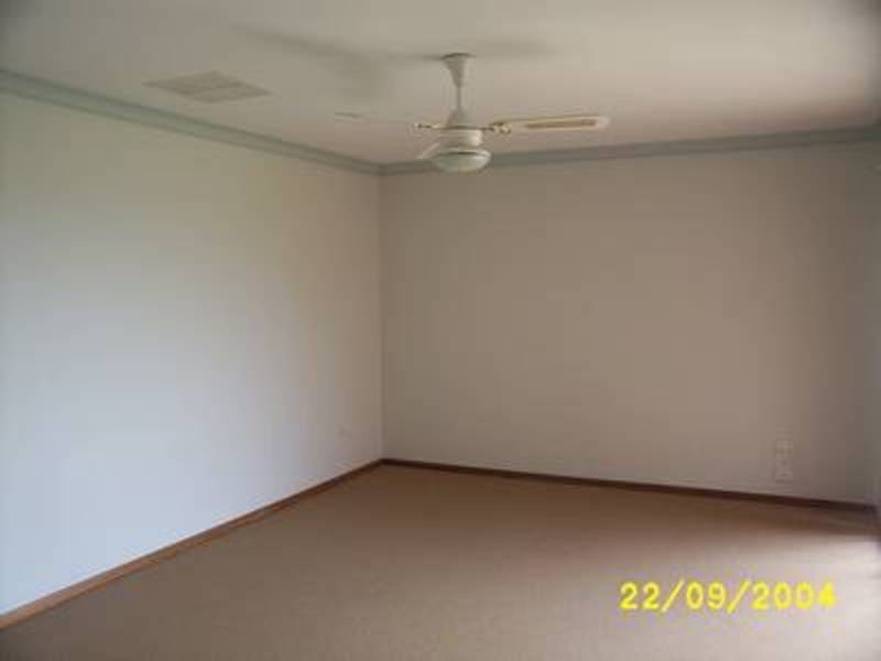 6 O’Connor Street, Tolland NSW 2650