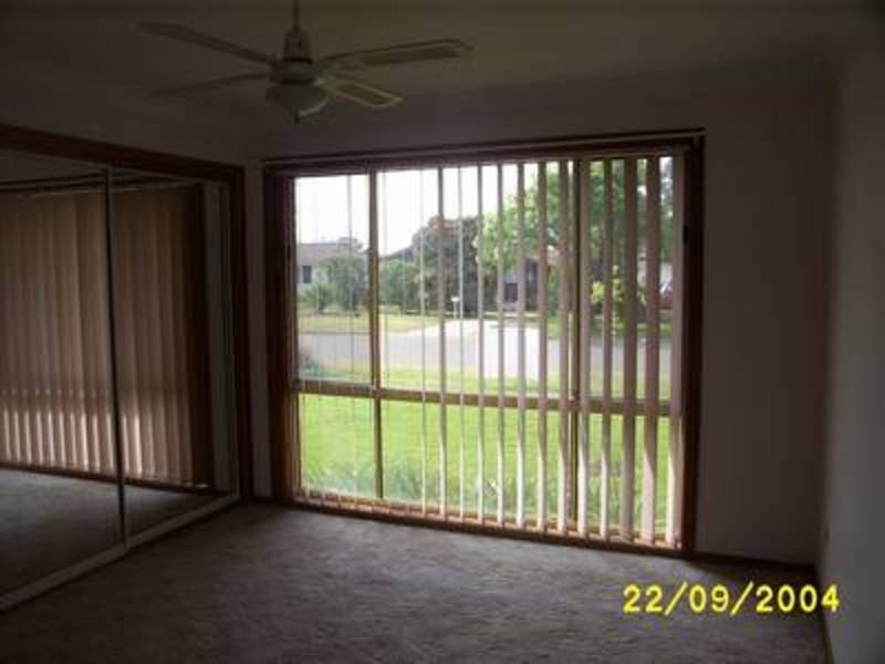 6 O’Connor Street, Tolland NSW 2650