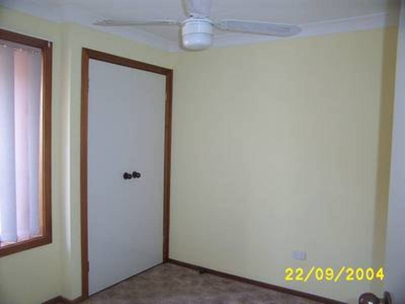6 O’Connor Street, Tolland NSW 2650