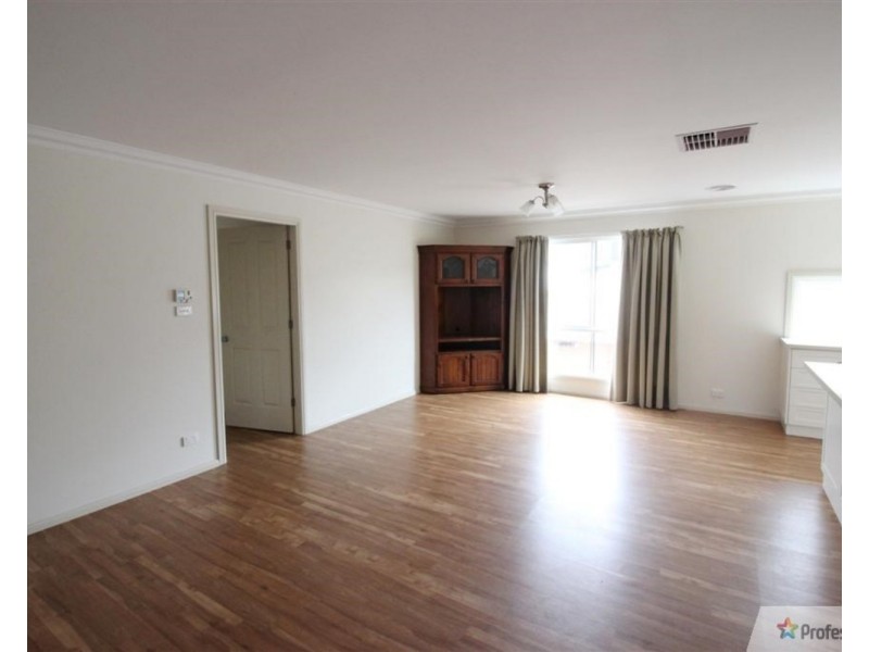 41 Wall Street, North Wagga Wagga NSW 2650
