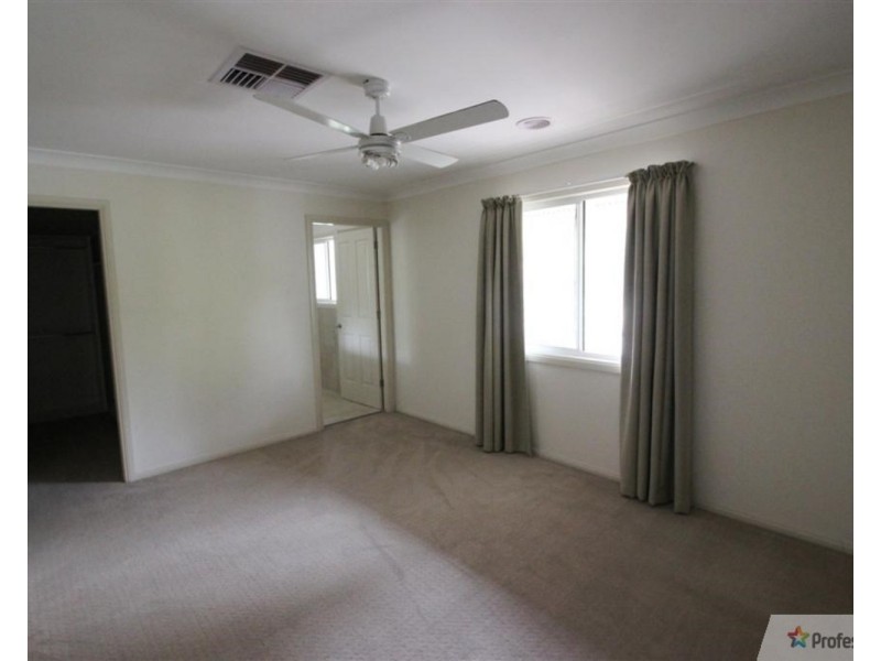 41 Wall Street, North Wagga Wagga NSW 2650