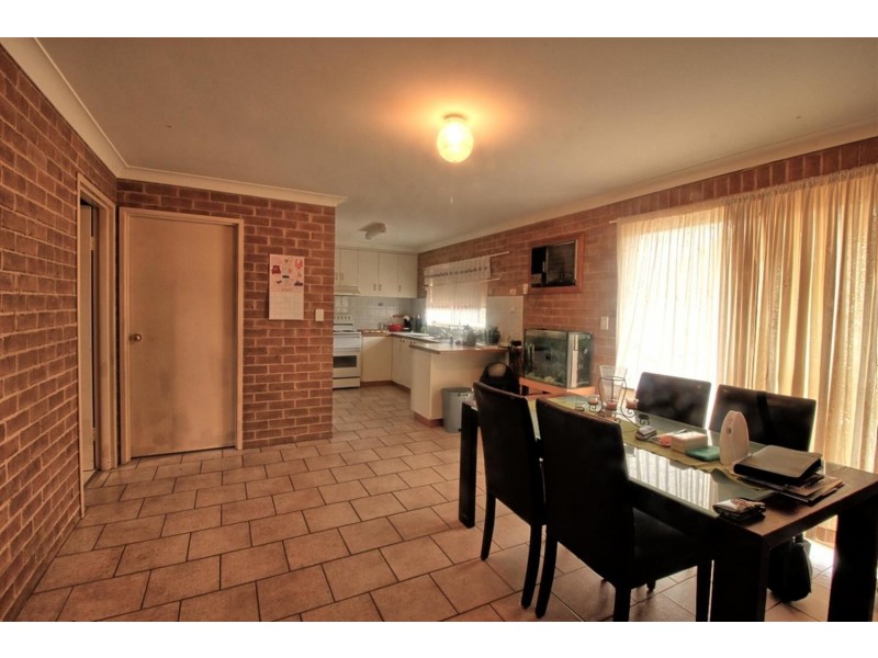 19 O’Connor Street, Tolland NSW 2650